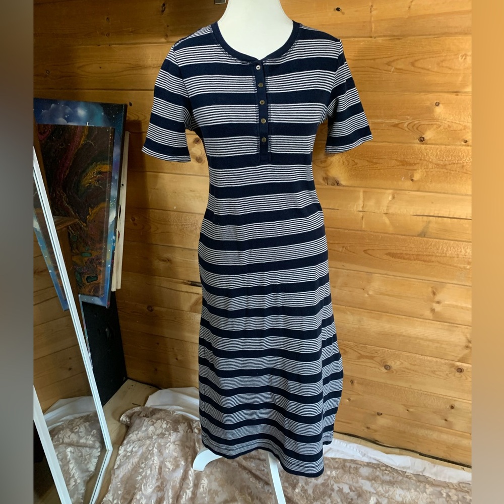 Chaps Navy Striped Women's Dress Tee Basic Preppy Coastal casual Vacation Resort